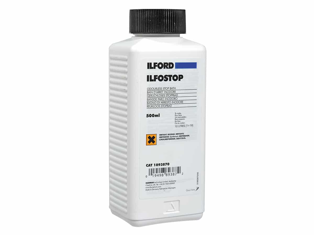 Ilford Ilfostop 500ml – Mustavalko paperi- ja filmikeskeyte