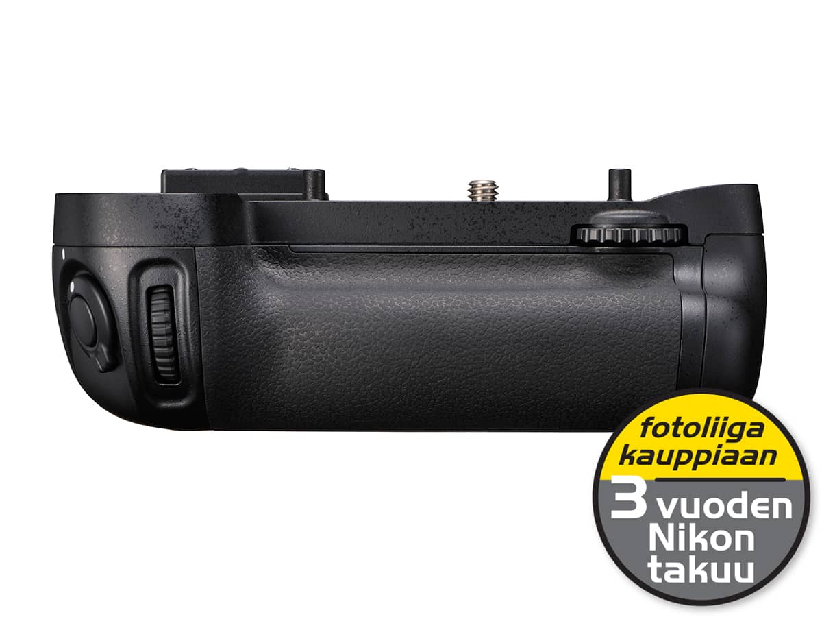 Nikon MB-D15 (D7100/D7200) – akku-/pystykuvauskahva
