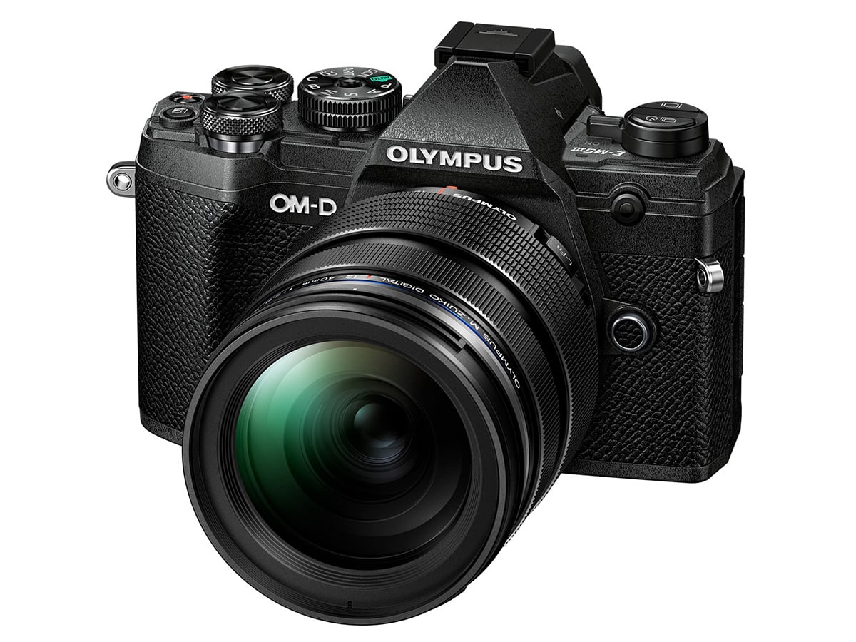 Olympus OM-D E-M5 MK III, musta + M.Zuiko Digital ED 12-40mm F2.8 PRO