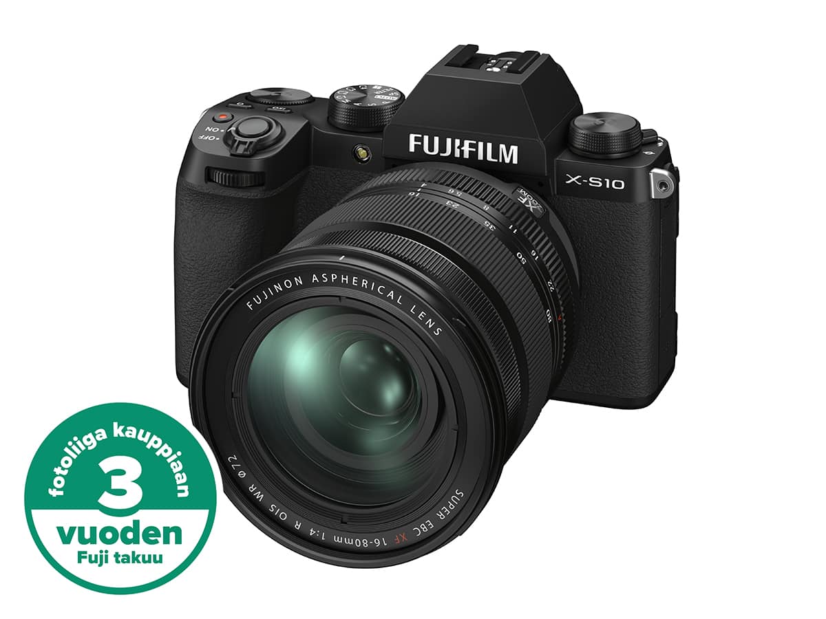 Fujifilm X-S10 + XF 16-80mm F4 R OIS WR