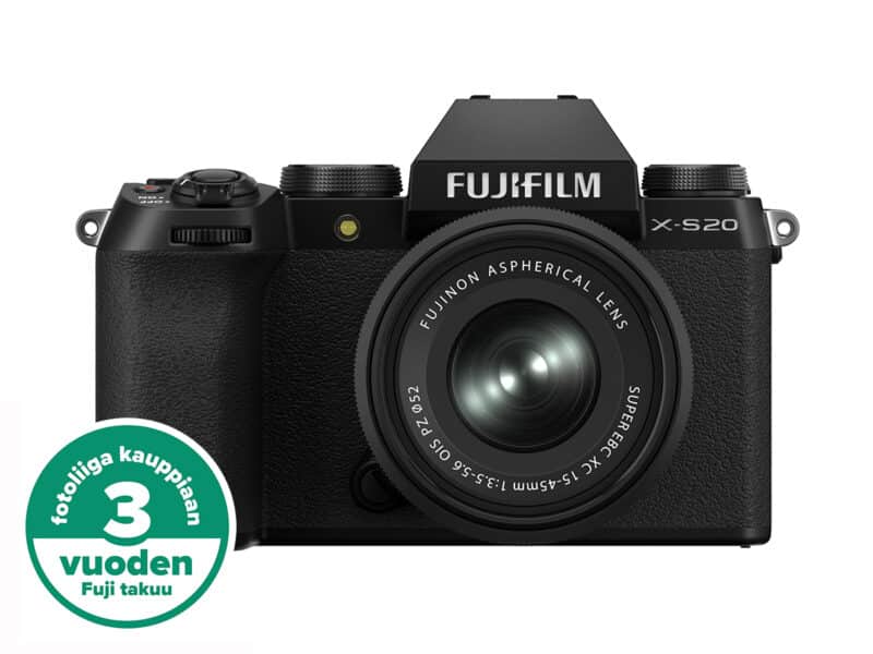 Fujifilm X-S20 + XC 15-45mm F3.5-5.6 OIS PZ