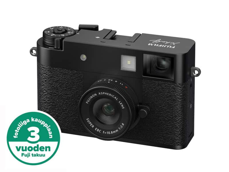 Fujifilm X half (X-HF1), musta